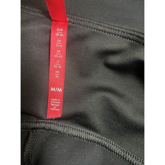 Spanx The Perfect Black Ankle Pant Slimming Shaping High Rise Medium Black EUC - Picture 8 of 9